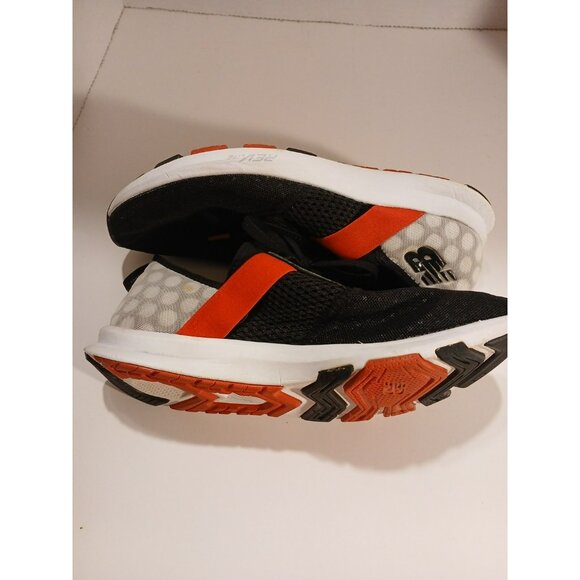 Disney Minnie Mouse Women's New Balance Running Sneakers Size 10 Black/Red - Picture 8 of 11